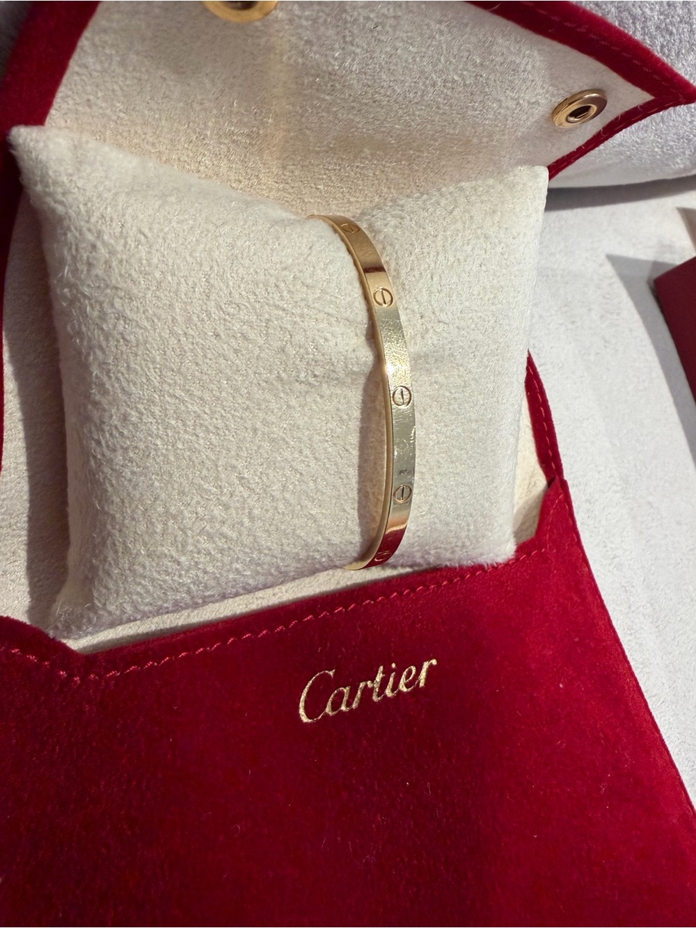 CARTIER LOVE BRACELET — small model - Picture 3 of 14